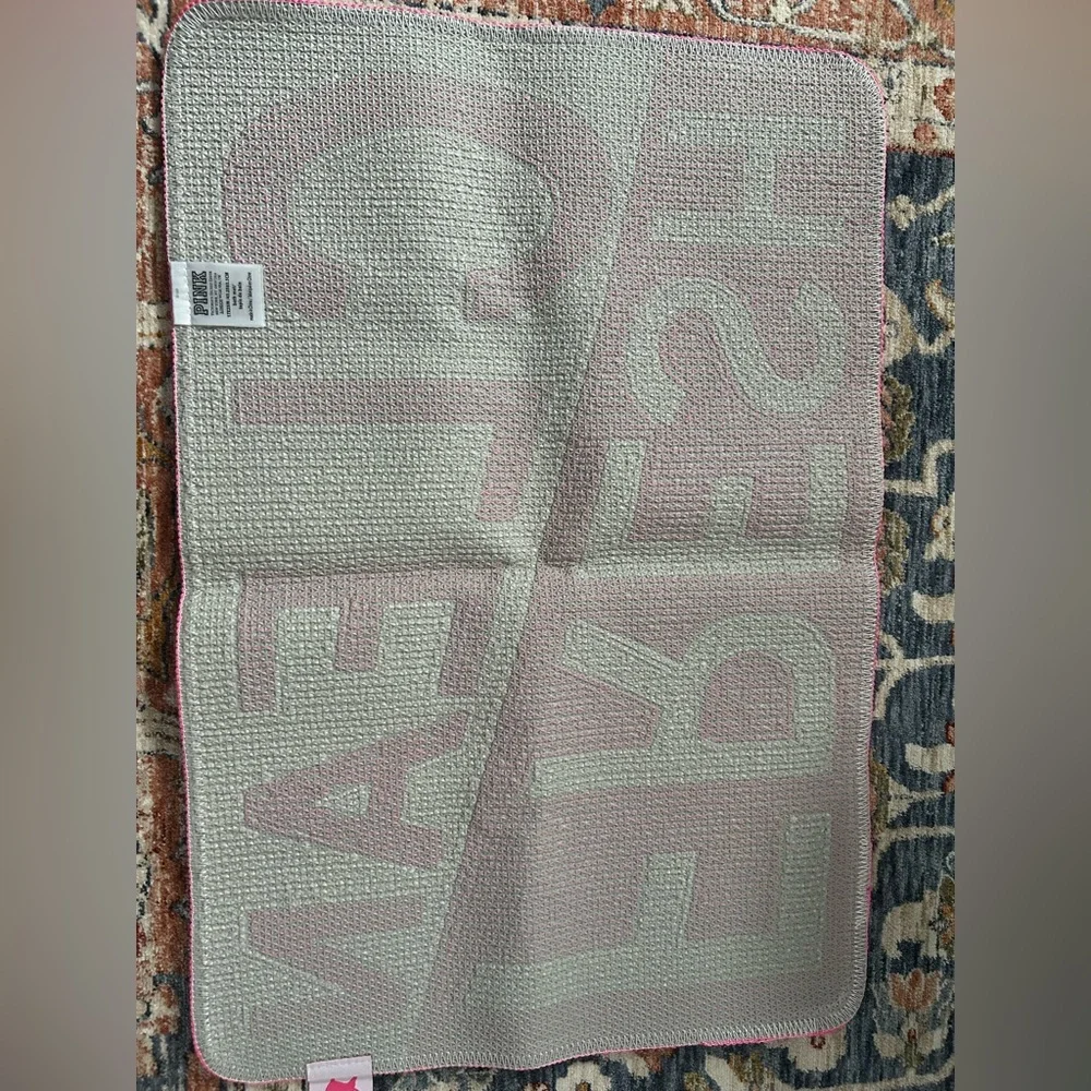 Victoria’s Secret Bath Mat